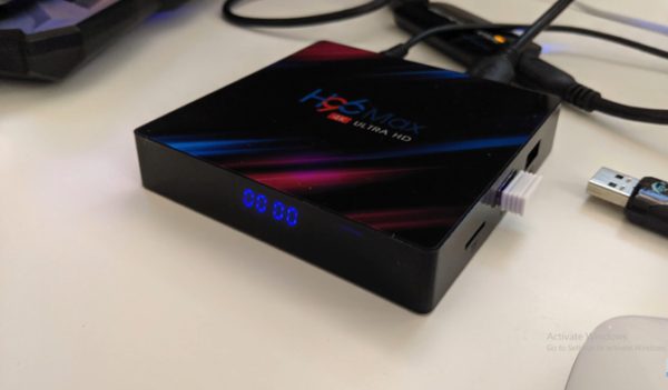 H96 Max RK3318 4K Smart TV Box Review & Specification