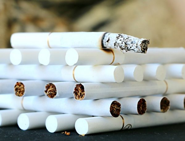 Quit Smoking And 3 Top reasons Why Smoking is bad